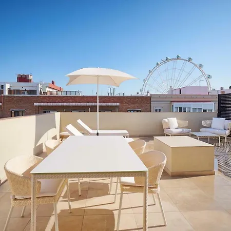 Tandem Soho Apartment *